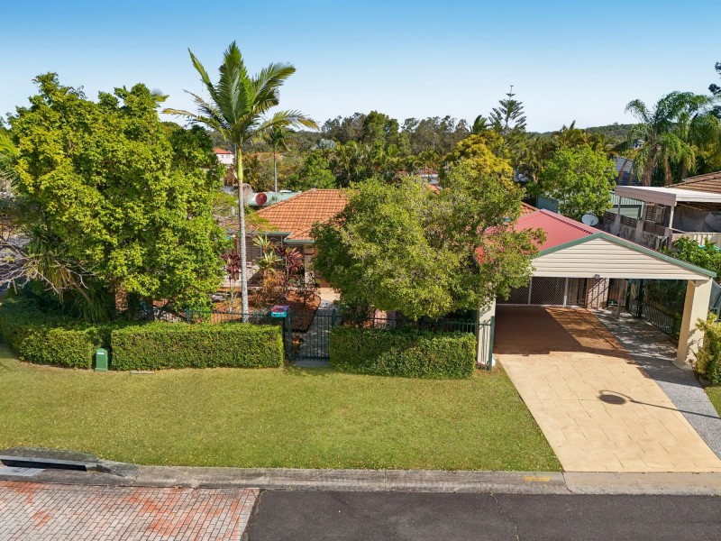 2 Ninigo Street, Pacific Pines QLD 4211