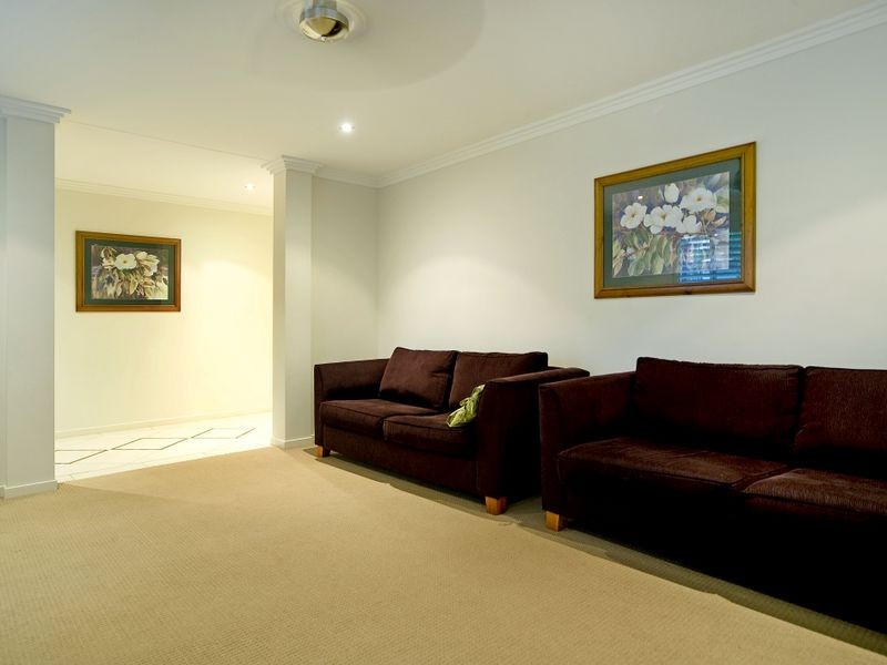 18 Beau Geste Place, Coomera Waters QLD 4209