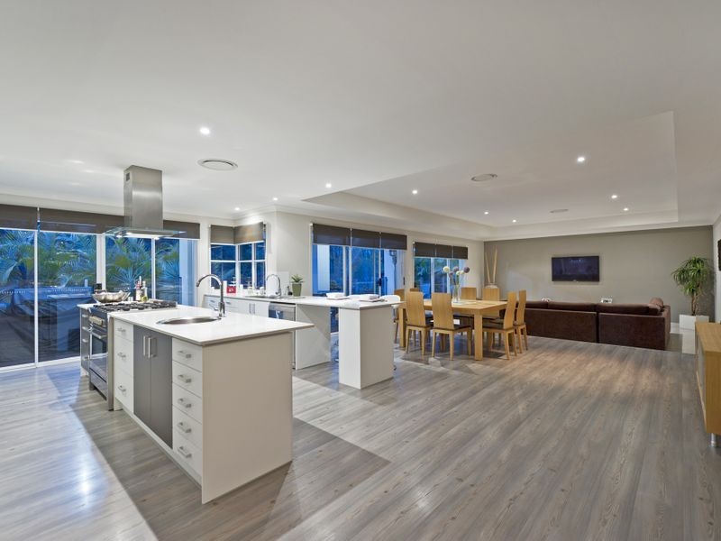 6 Solo Place, Coomera Waters QLD 4209