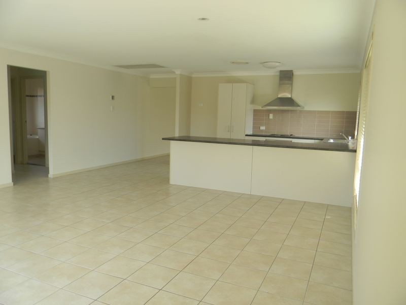 22 Aviation Drive, Upper Coomera QLD 4209