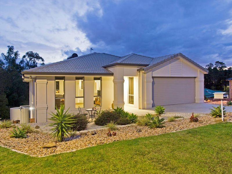 13 Lakes End Court, Upper Coomera QLD 4209