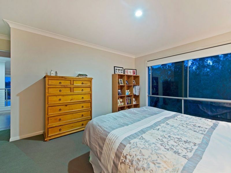 13 Lakes End Court, Upper Coomera QLD 4209
