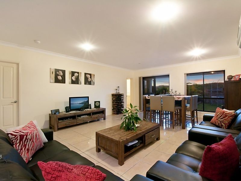 7 Mocha Way, Pimpama QLD 4209