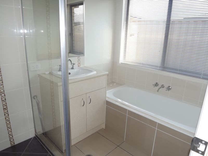 7 Andromeda Drive, Coomera QLD 4209