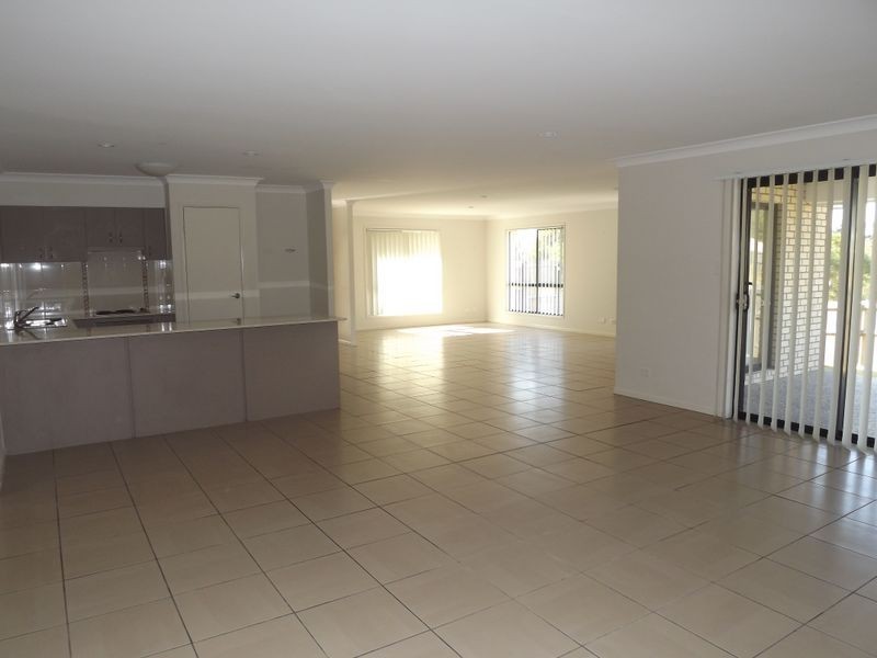 7 Andromeda Drive, Coomera QLD 4209