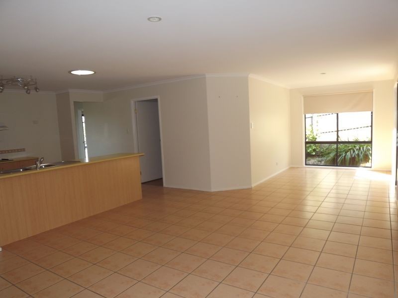 32 Stanfield Drive, Upper Coomera QLD 4209