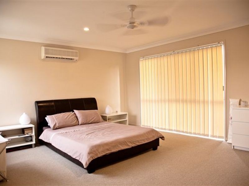 3 Greg Link, Upper Coomera QLD 4209