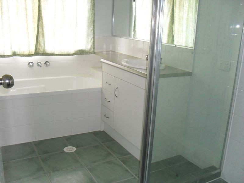 13 Nicola Way, Upper Coomera QLD 4209