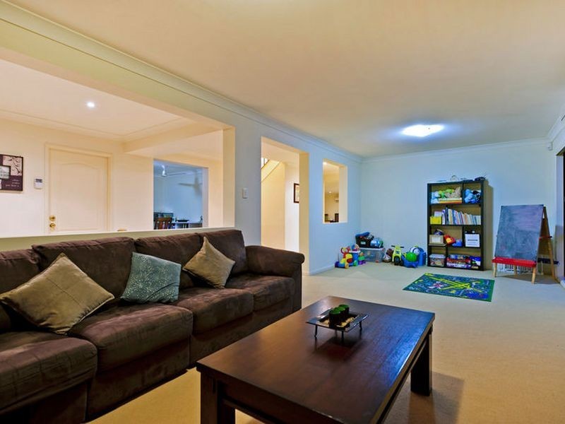 15 Jacob Court, Upper Coomera QLD 4209