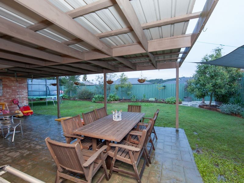 8 River Heights Road, Upper Coomera QLD 4209