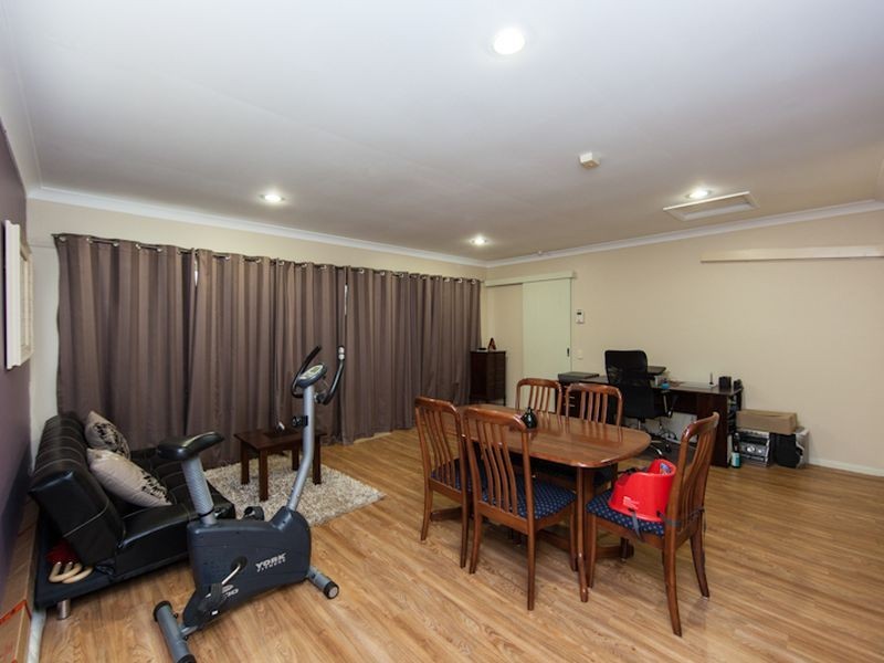 8 River Heights Road, Upper Coomera QLD 4209