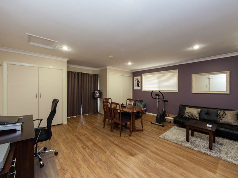 8 River Heights Road, Upper Coomera QLD 4209