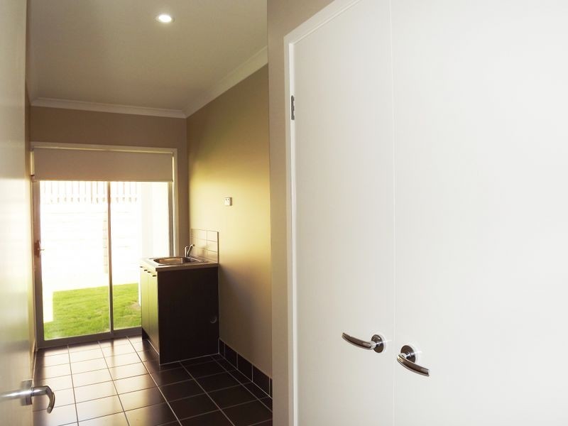 10 Aston Street, Upper Coomera QLD 4209