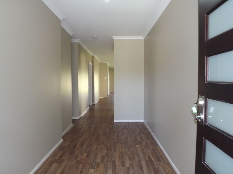 10 Aston Street, Upper Coomera QLD 4209