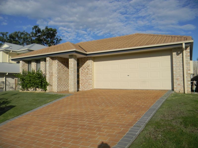 19 Moonie Drive, Coomera QLD 4209
