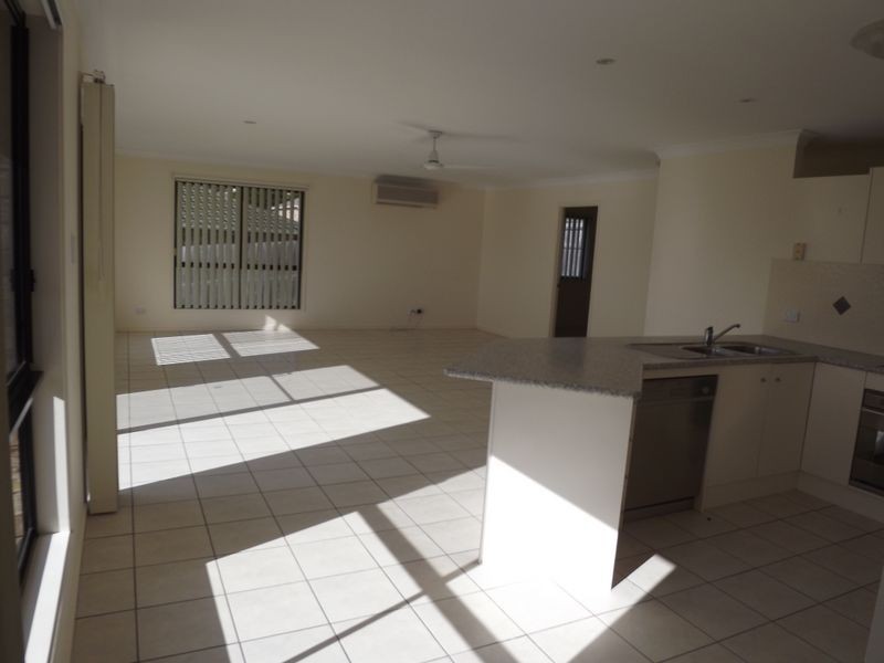 12 Skylark Street, Upper Coomera QLD 4209