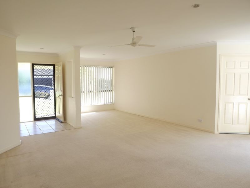 12 Skylark Street, Upper Coomera QLD 4209