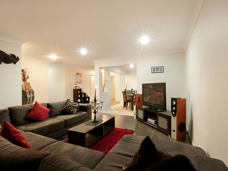 14 Moss Terrace, Pimpama QLD 4209