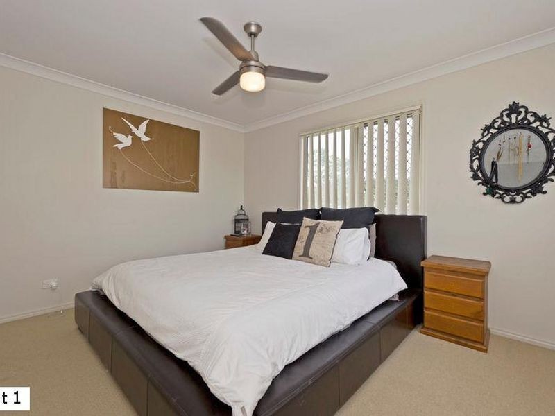 1/69 Glentree Avenue, Upper Coomera QLD 4209