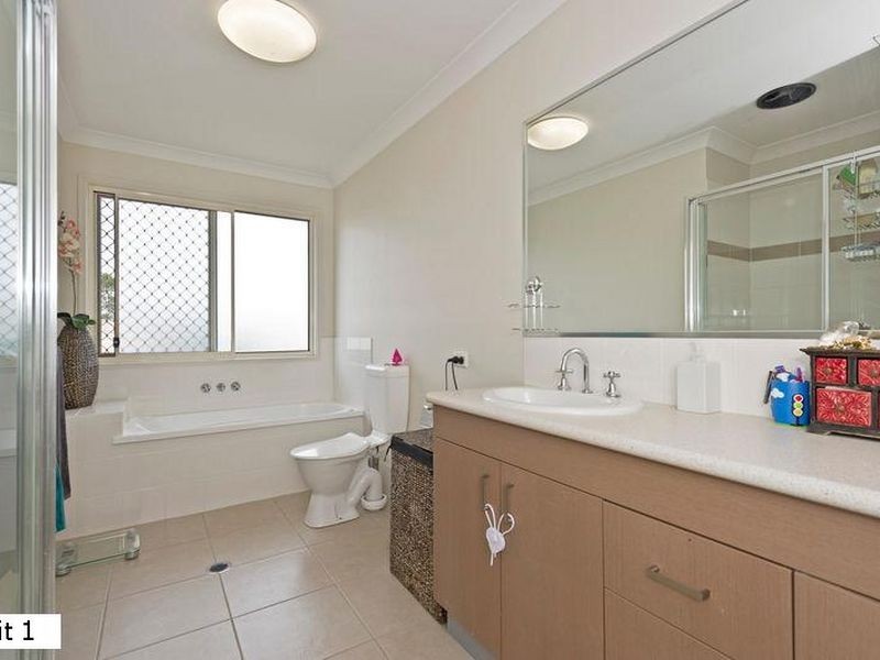 1/69 Glentree Avenue, Upper Coomera QLD 4209