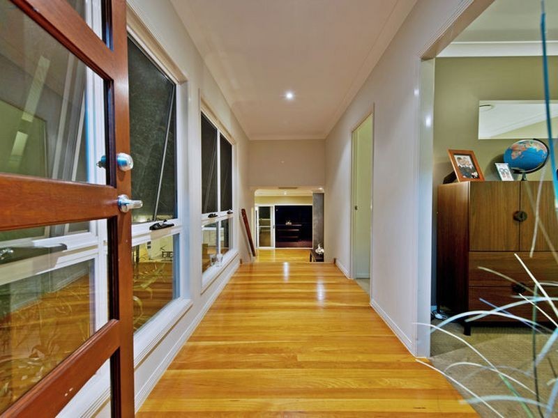 7 Lysterfield Rise, Upper Coomera QLD 4209