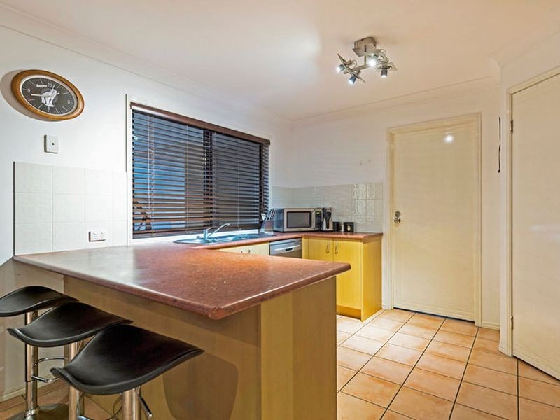 35 Maui Crescent, Oxenford QLD 4210