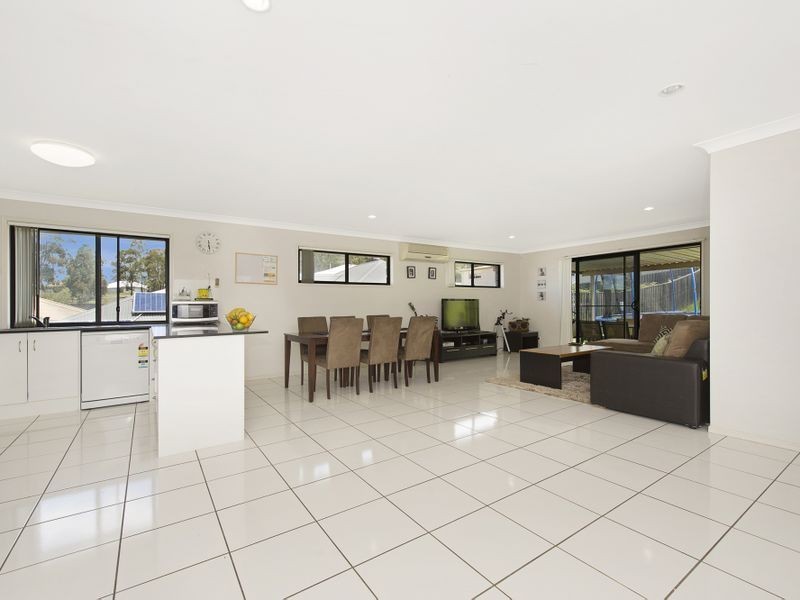 14 Amaray Drive, Upper Coomera QLD 4209
