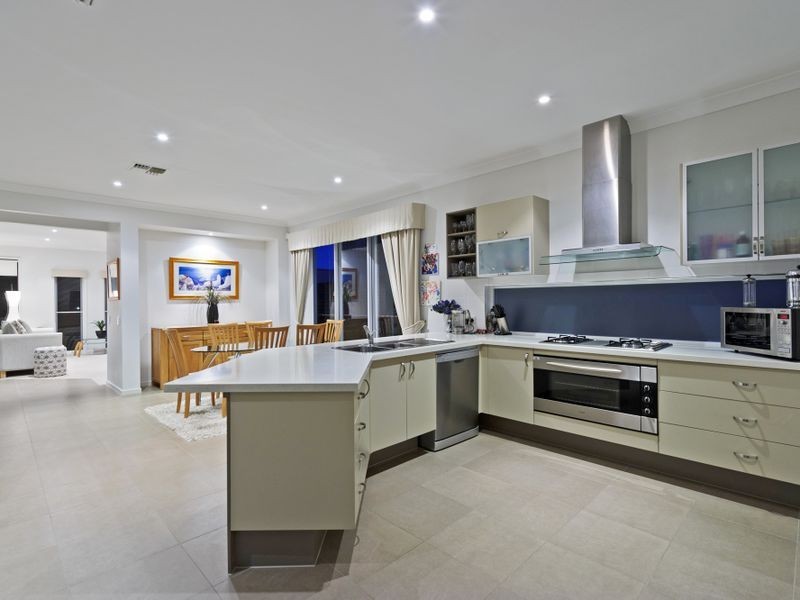 20 Rose Valley Drive, Upper Coomera QLD 4209