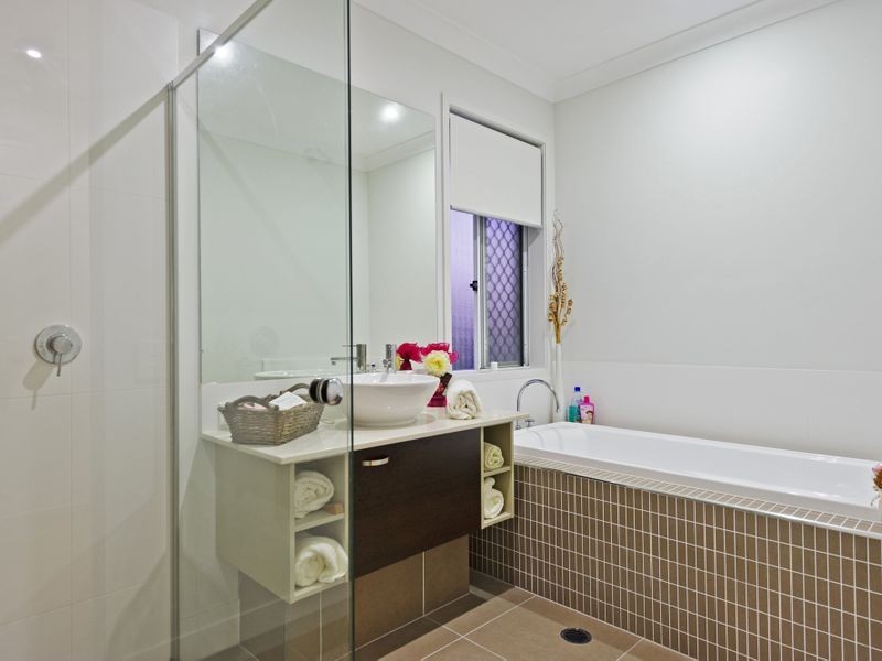 20 Rose Valley Drive, Upper Coomera QLD 4209