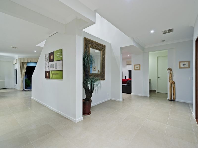20 Rose Valley Drive, Upper Coomera QLD 4209