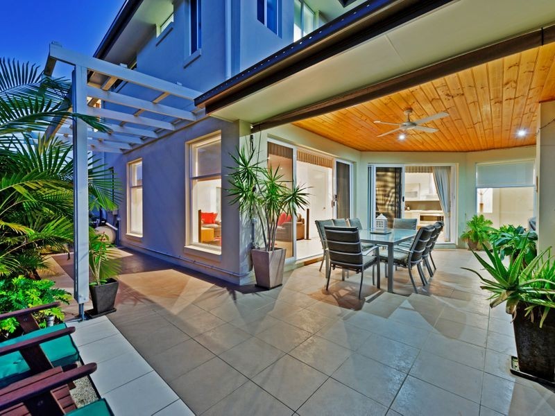 20 Rose Valley Drive, Upper Coomera QLD 4209