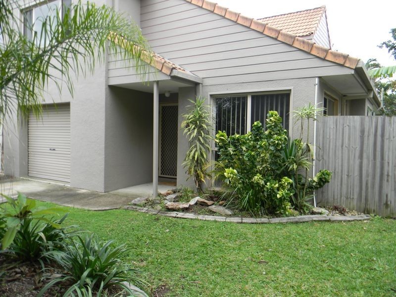 24/26 Fortune Street, Coomera QLD 4209