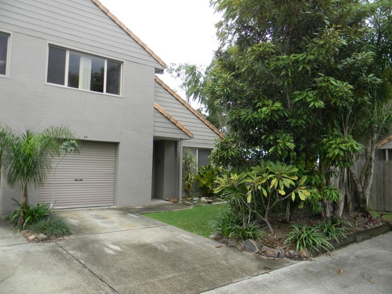 24/26 Fortune Street, Coomera QLD 4209