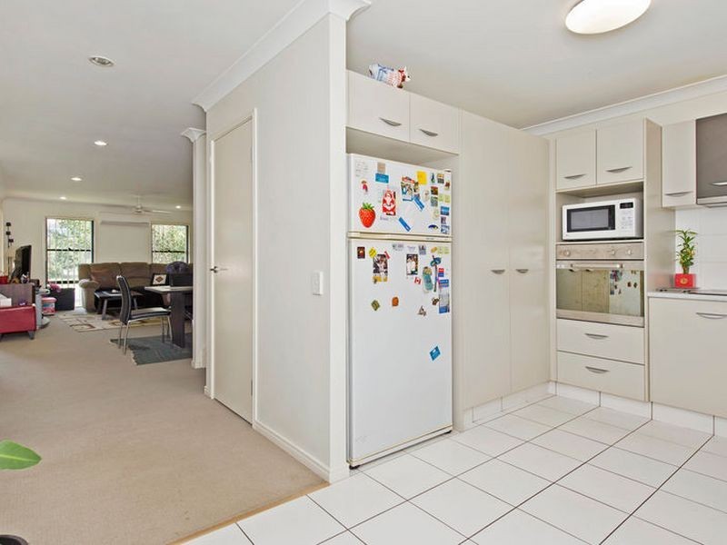 2 Moss Terrace, Pimpama QLD 4209