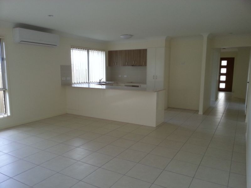 58 Damien Leeding Way, Upper Coomera QLD 4209