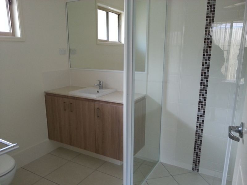 58 Damien Leeding Way, Upper Coomera QLD 4209