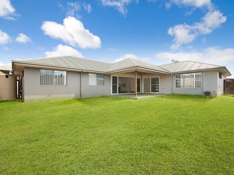13 Daintree Drive, Coomera QLD 4209