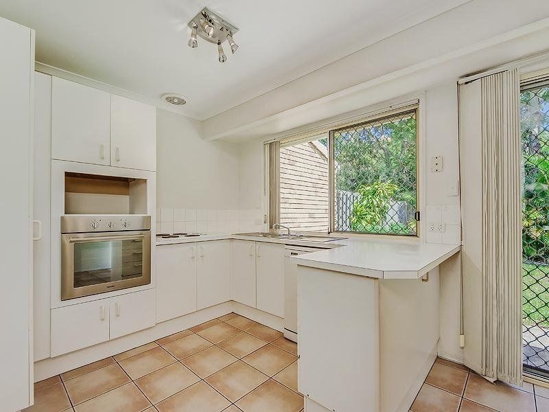 26 Figtree Court, Oxenford QLD 4210