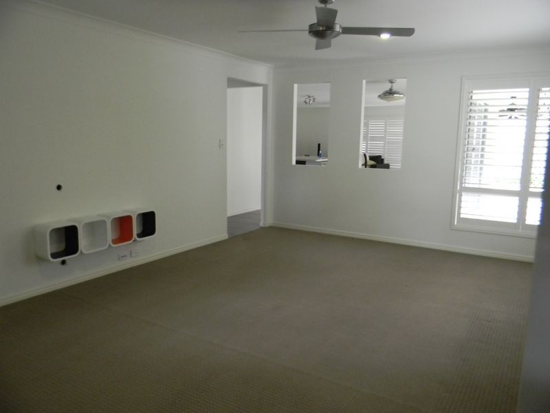 33 Heatherdale Drive, Upper Coomera QLD 4209