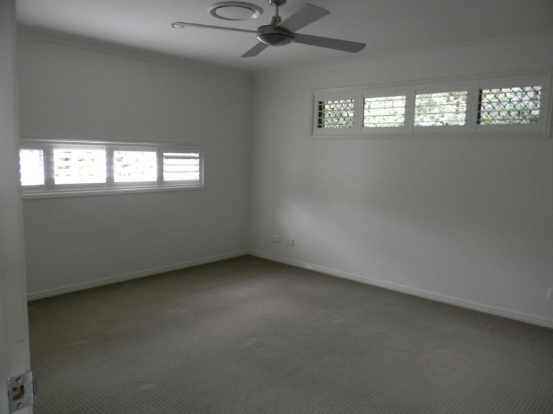 33 Heatherdale Drive, Upper Coomera QLD 4209