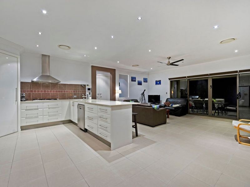 7 Freya Circuit, Coomera Waters QLD 4209
