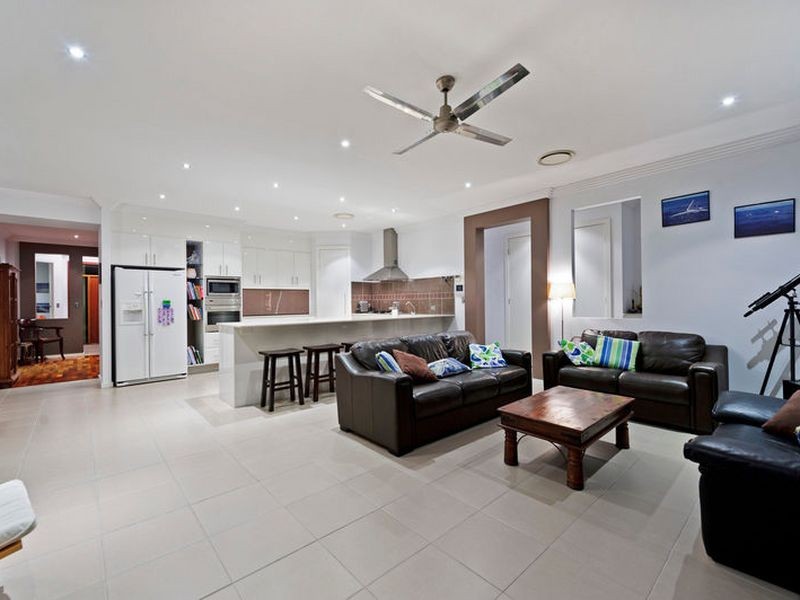 7 Freya Circuit, Coomera Waters QLD 4209