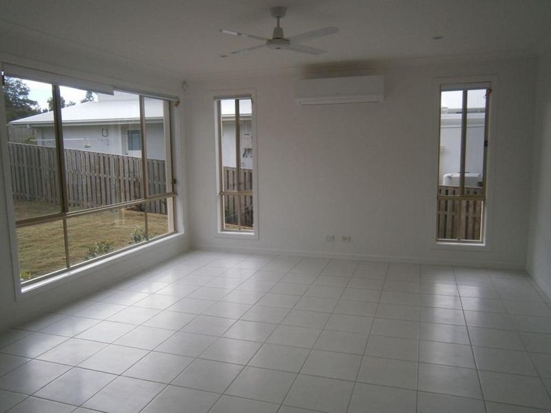 10 Benecia Avenue, Coomera Waters QLD 4209