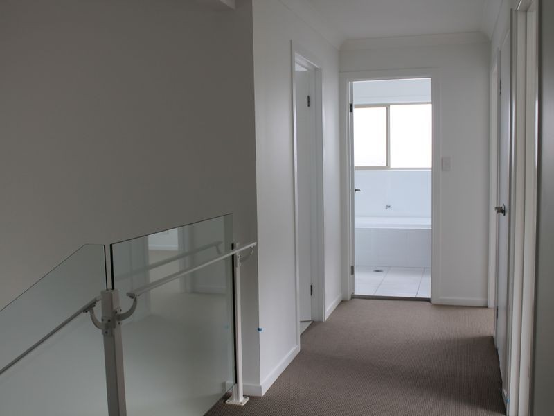 10 Benecia Avenue, Coomera Waters QLD 4209