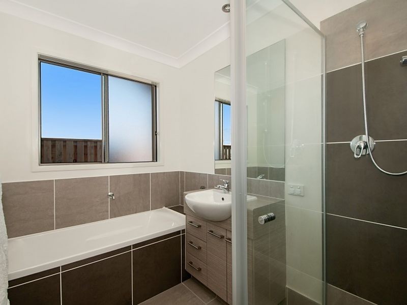 50 Wildflower Circuit, Upper Coomera QLD 4209