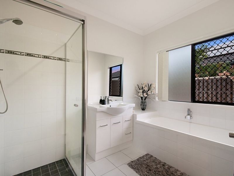 6 Cessna Street, Upper Coomera QLD 4209