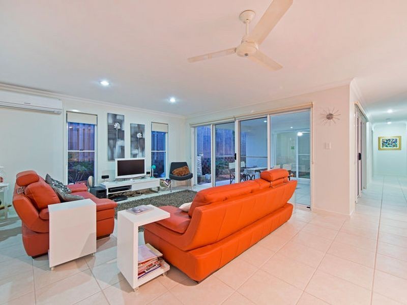 1/11 Hackney Court, Upper Coomera QLD 4209