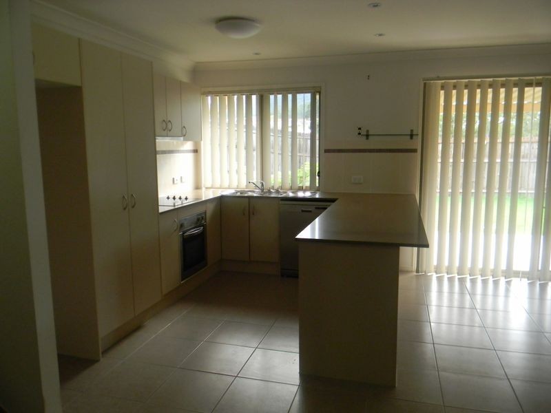 2 Hart Street, Upper Coomera QLD 4209