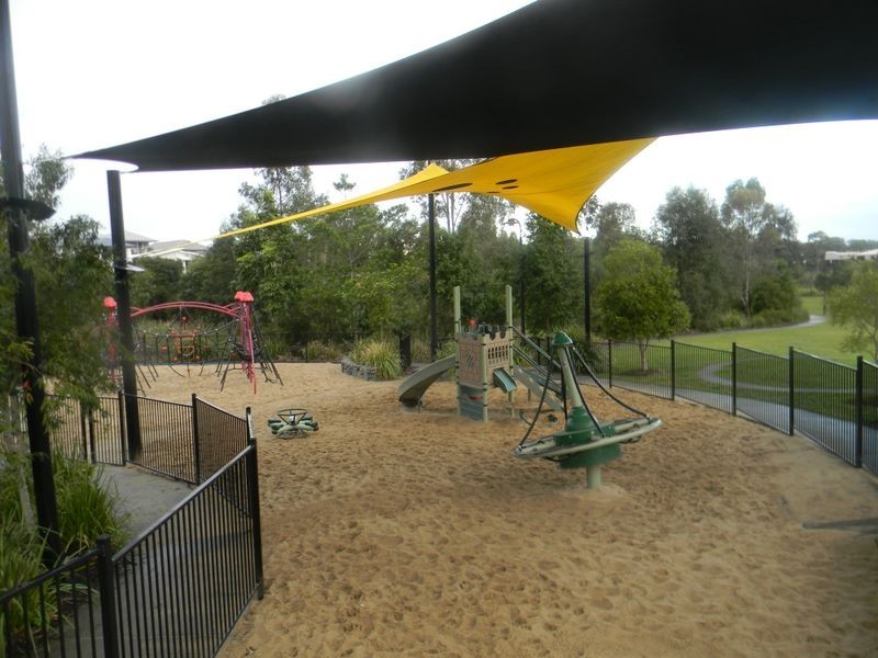2 Hart Street, Upper Coomera QLD 4209
