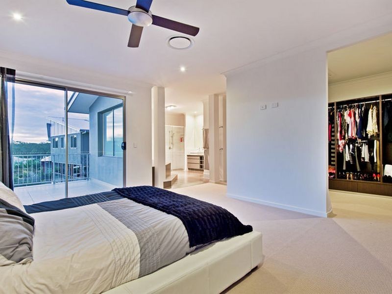 8 Berrimilla Lane, Coomera Waters QLD 4209